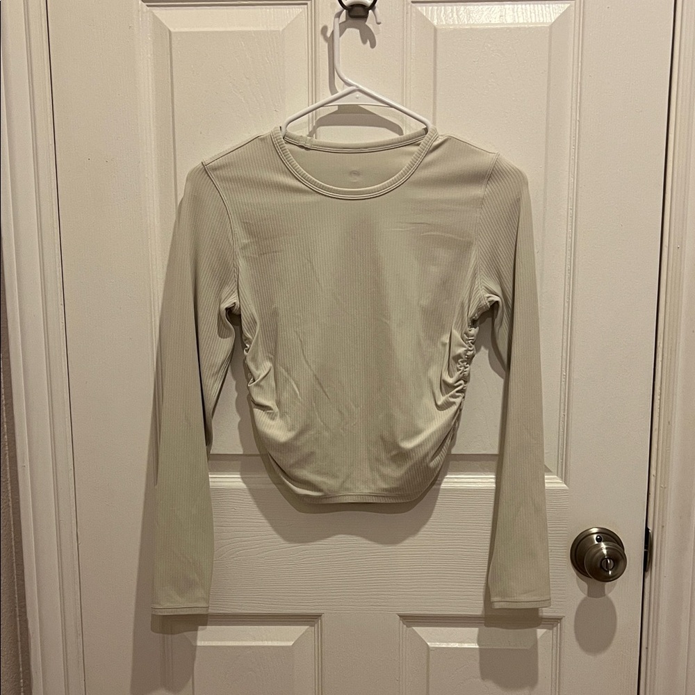 LULULEMON LONG SLEEVE SHIRT